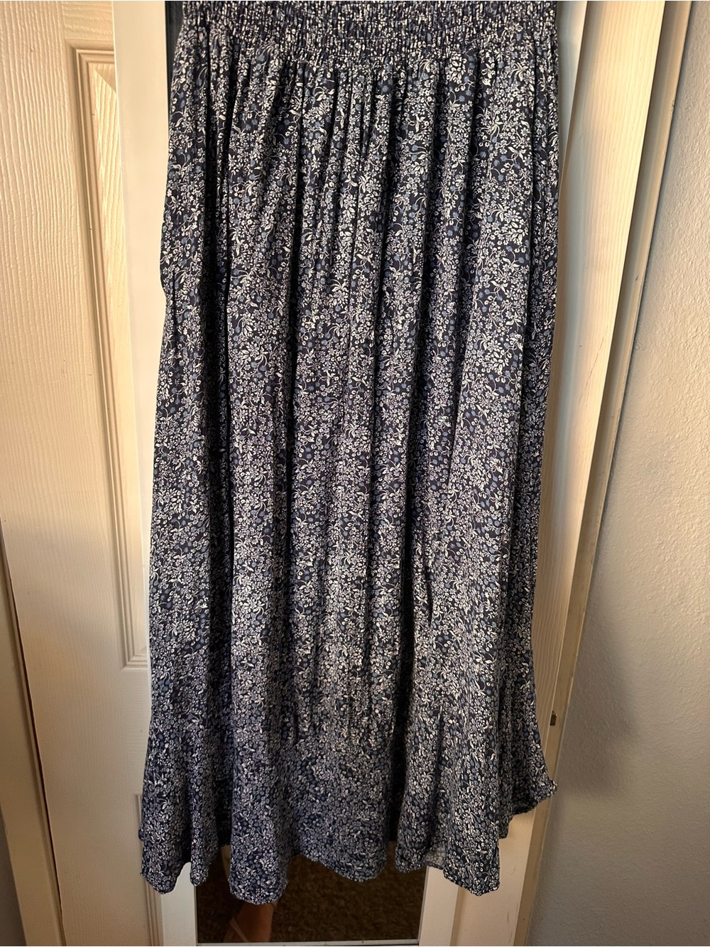 Rachel Zoe Flowy Navy Floral High-Low Maxi Skirt - Picture 7 of 7